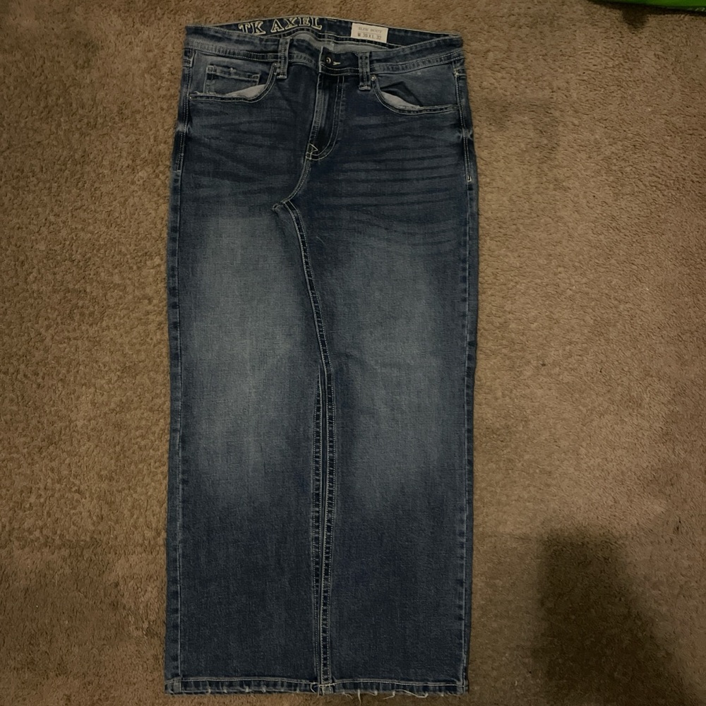 Dark Wash Men’s Jeans - Classic Straight Fit